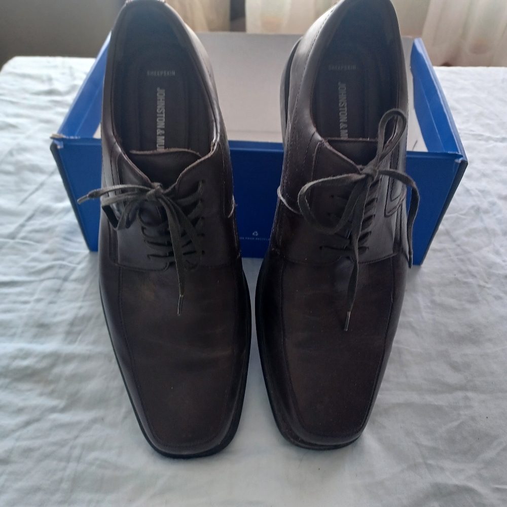 JOHNSTON & MURPHY SHEEPSKIN  BROWN DRESS LACE UP SHOE  13M FITS LIKE 12M - Picture 9 of 14